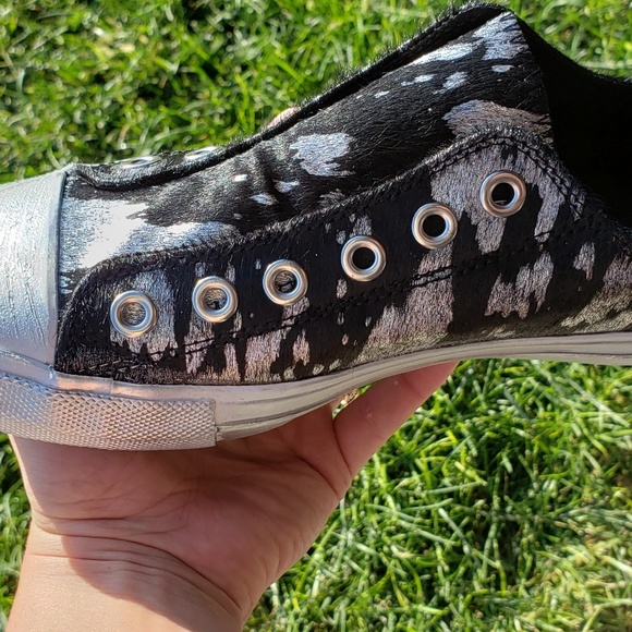 Shalimar naughty monkey - Picture 3 of 3